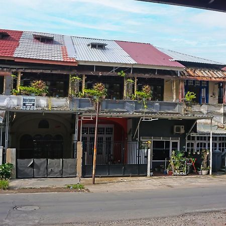 Oyo 1935 Hotel Diamond Inn Makassar Eksteriør bilde
