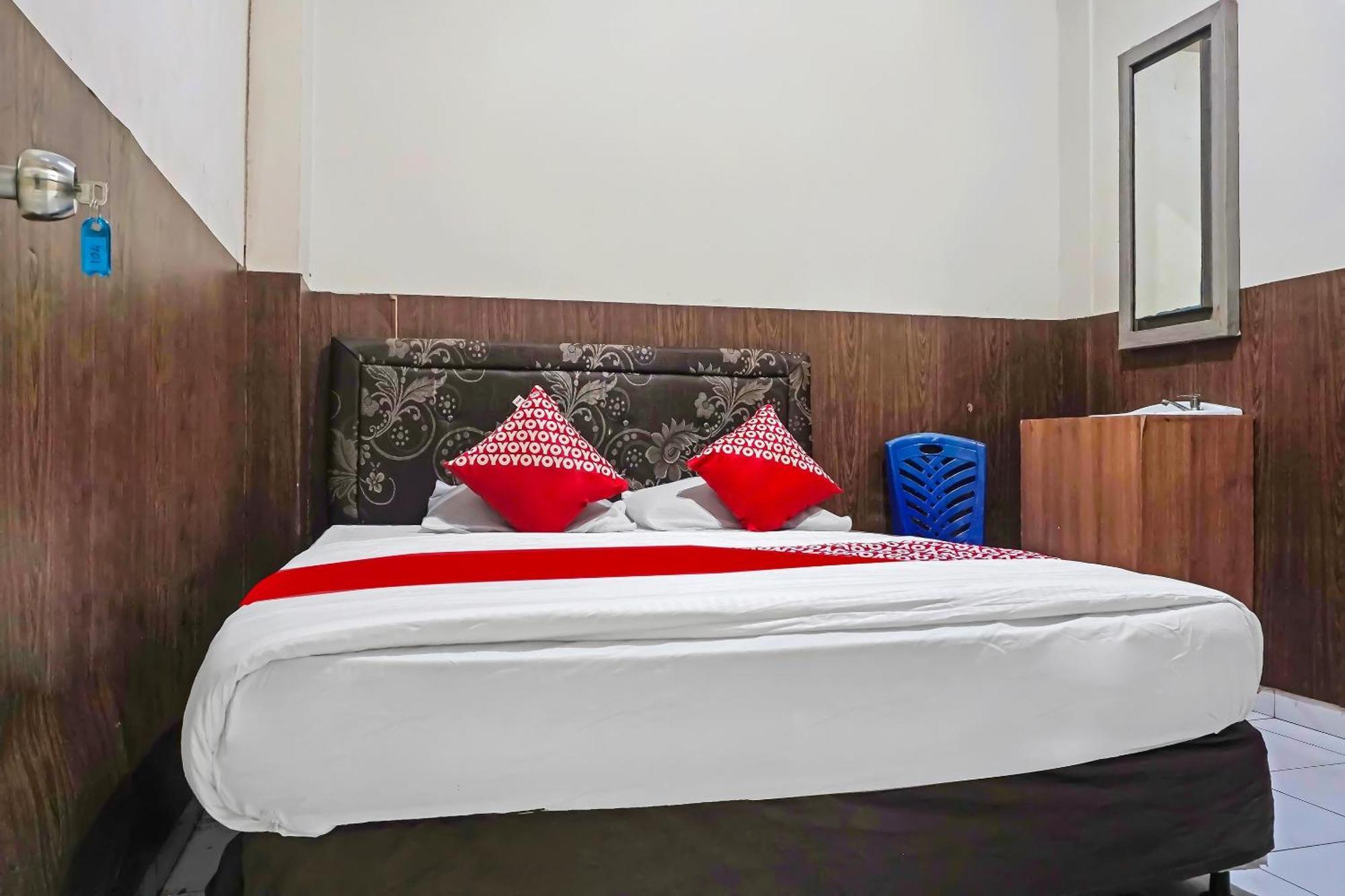 Oyo 1935 Hotel Diamond Inn Makassar Eksteriør bilde