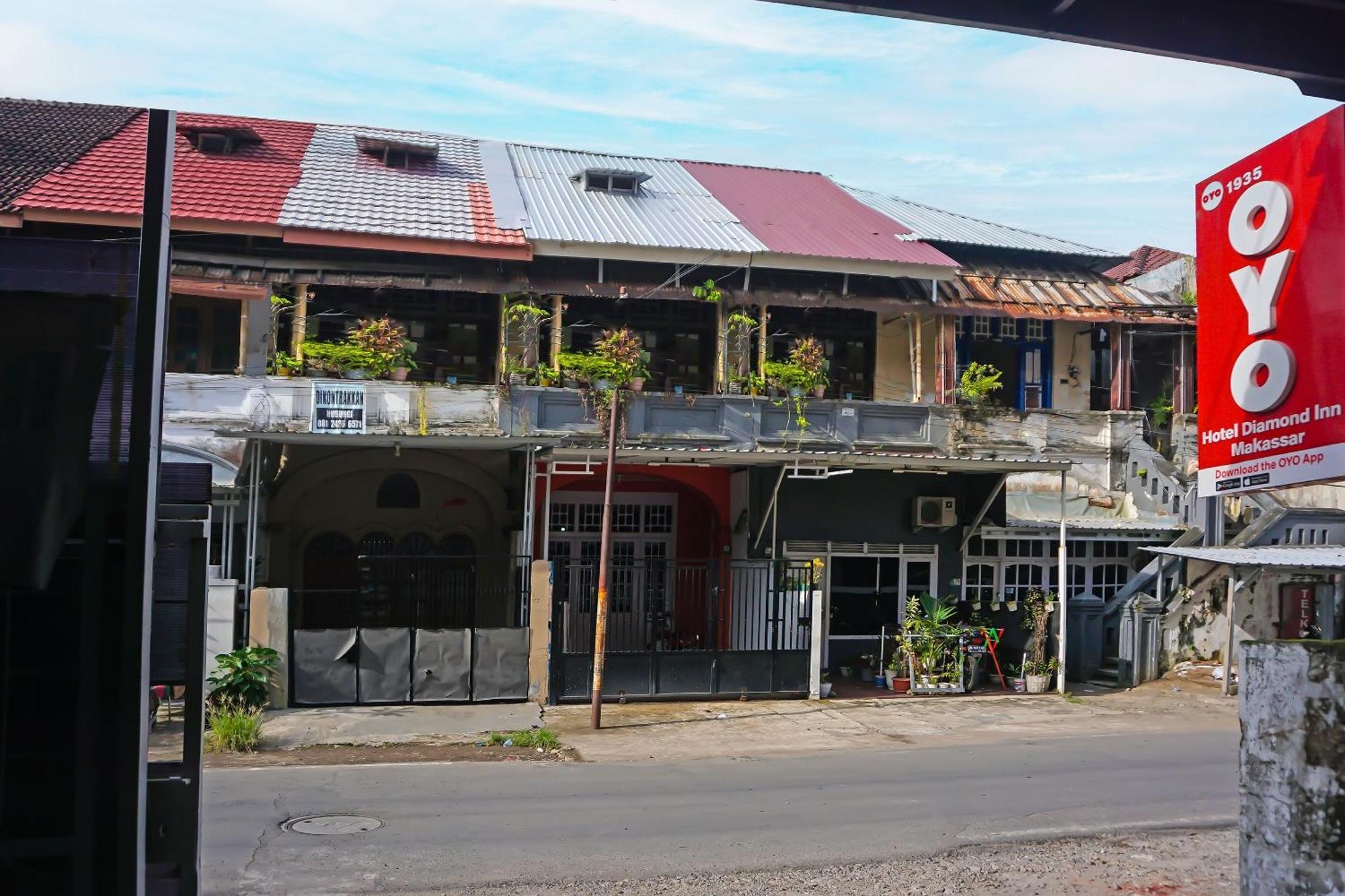 Oyo 1935 Hotel Diamond Inn Makassar Eksteriør bilde