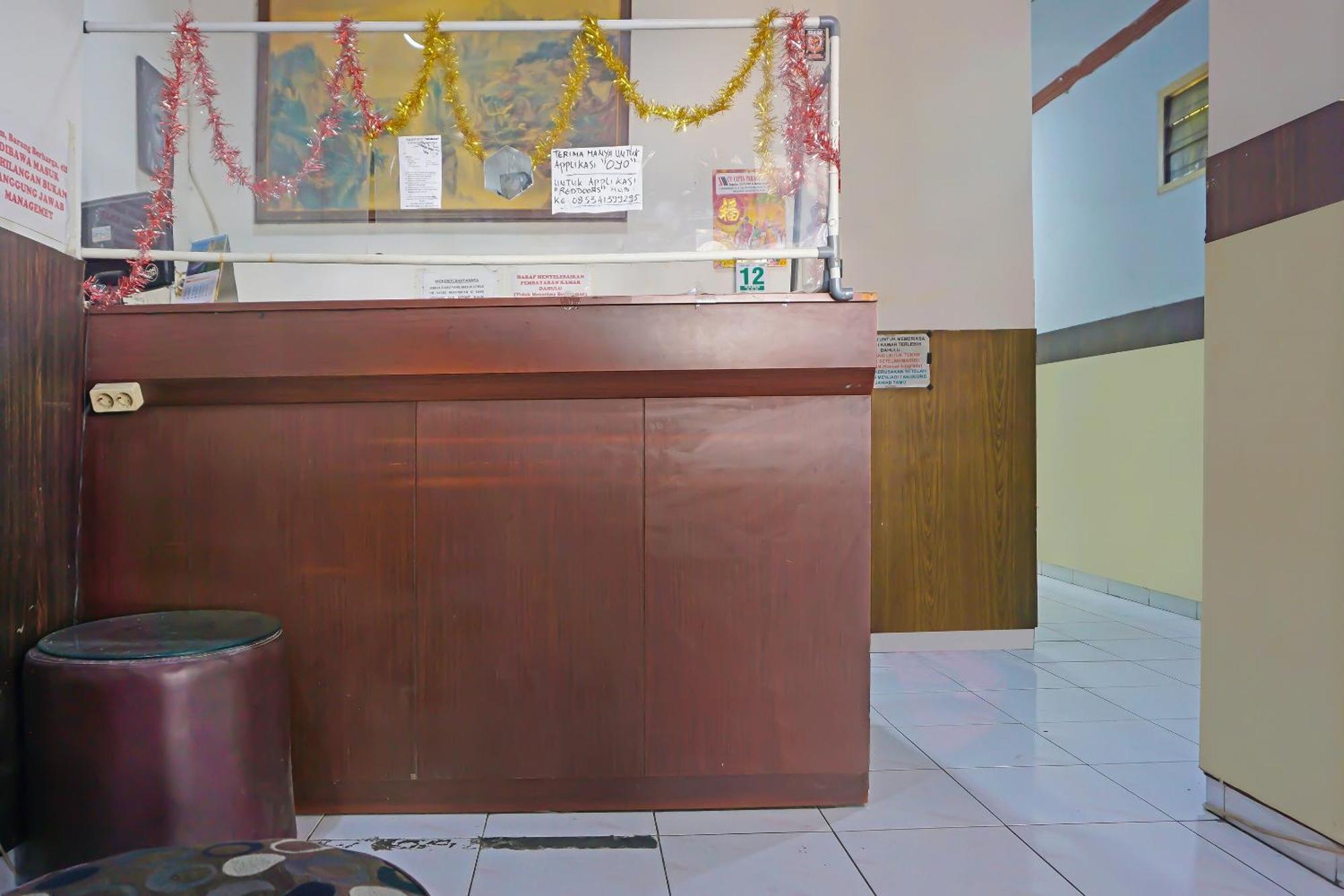 Oyo 1935 Hotel Diamond Inn Makassar Eksteriør bilde