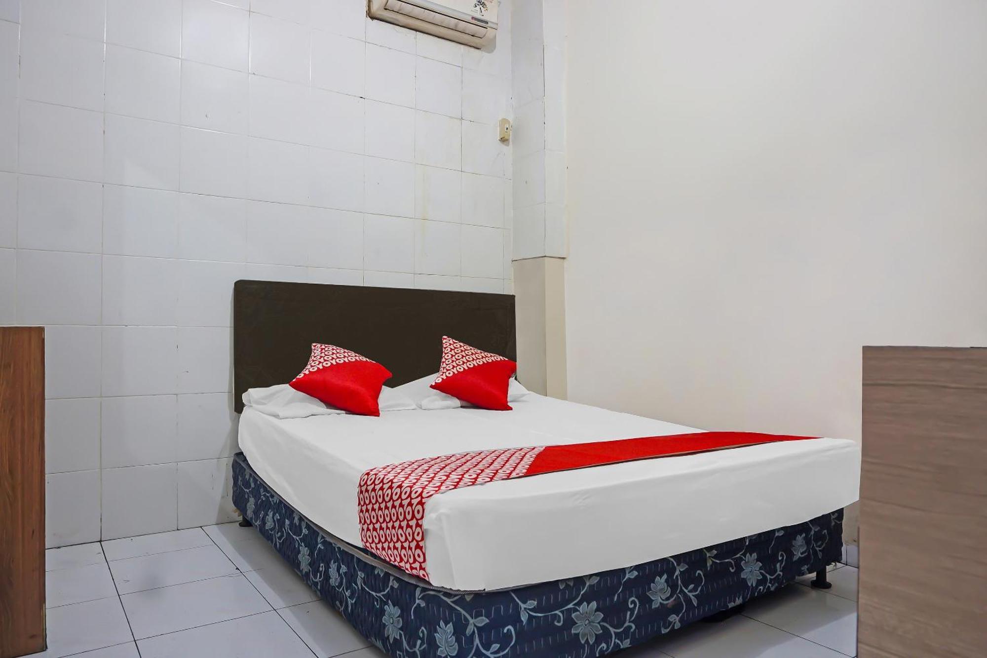 Oyo 1935 Hotel Diamond Inn Makassar Eksteriør bilde