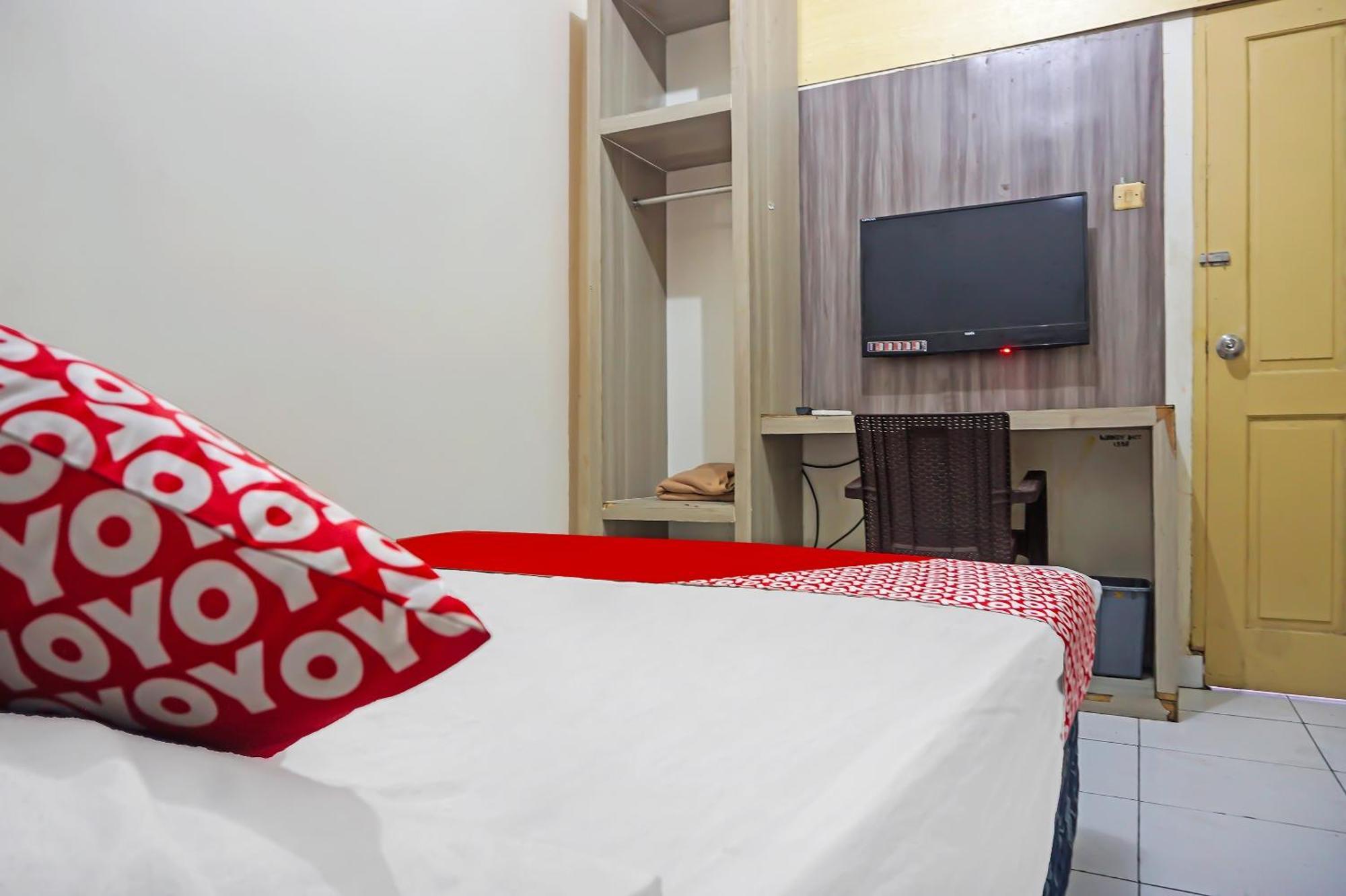 Oyo 1935 Hotel Diamond Inn Makassar Eksteriør bilde