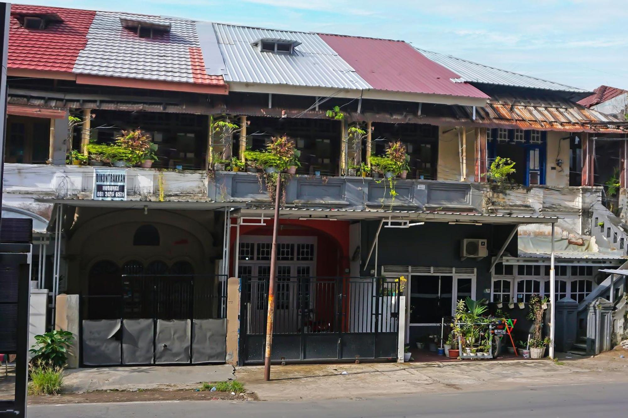 Oyo 1935 Hotel Diamond Inn Makassar Eksteriør bilde