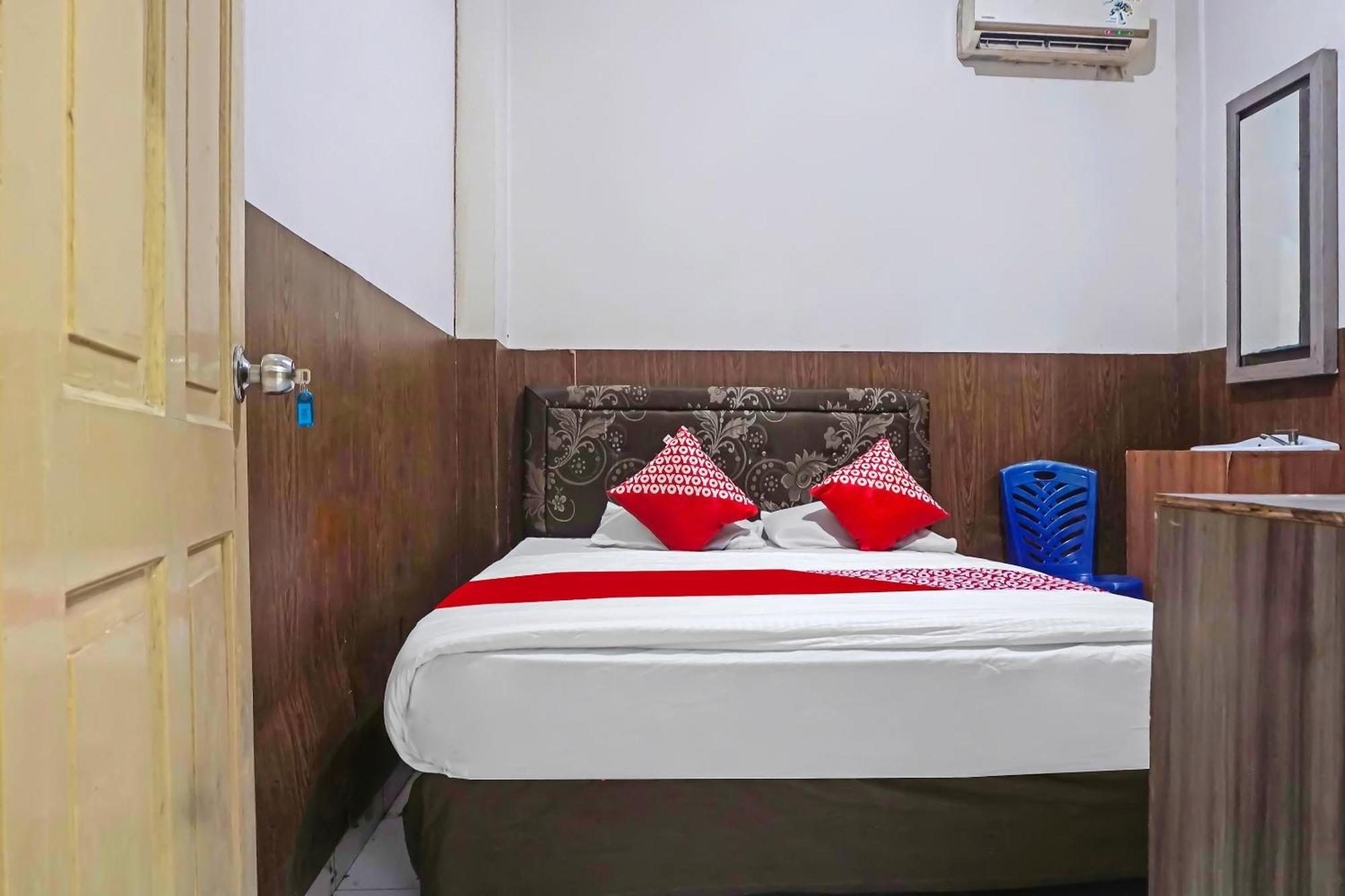 Oyo 1935 Hotel Diamond Inn Makassar Eksteriør bilde